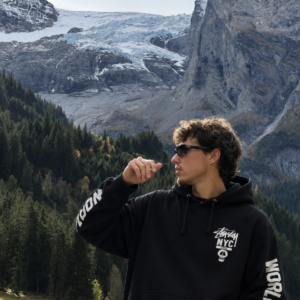 Stussy Wourld Tour Hoodie (L)