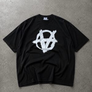 VETEMENTS ANARCHY LOGO TEE (XL)