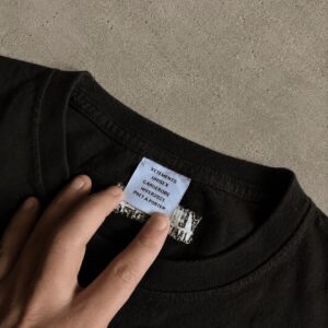 VETEMENTS ANARCHY LOGO TEE (XL)