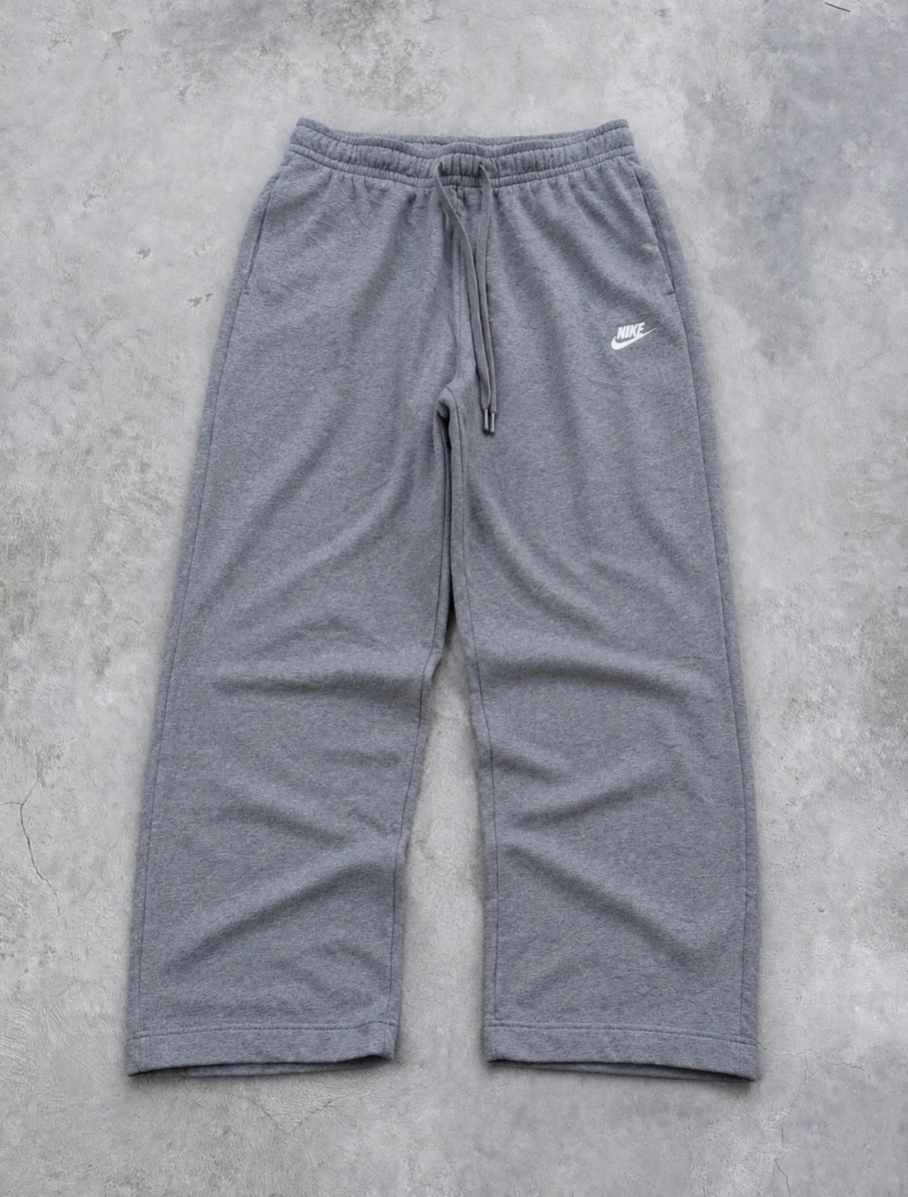 NIKE SWEETPANTS (M)
