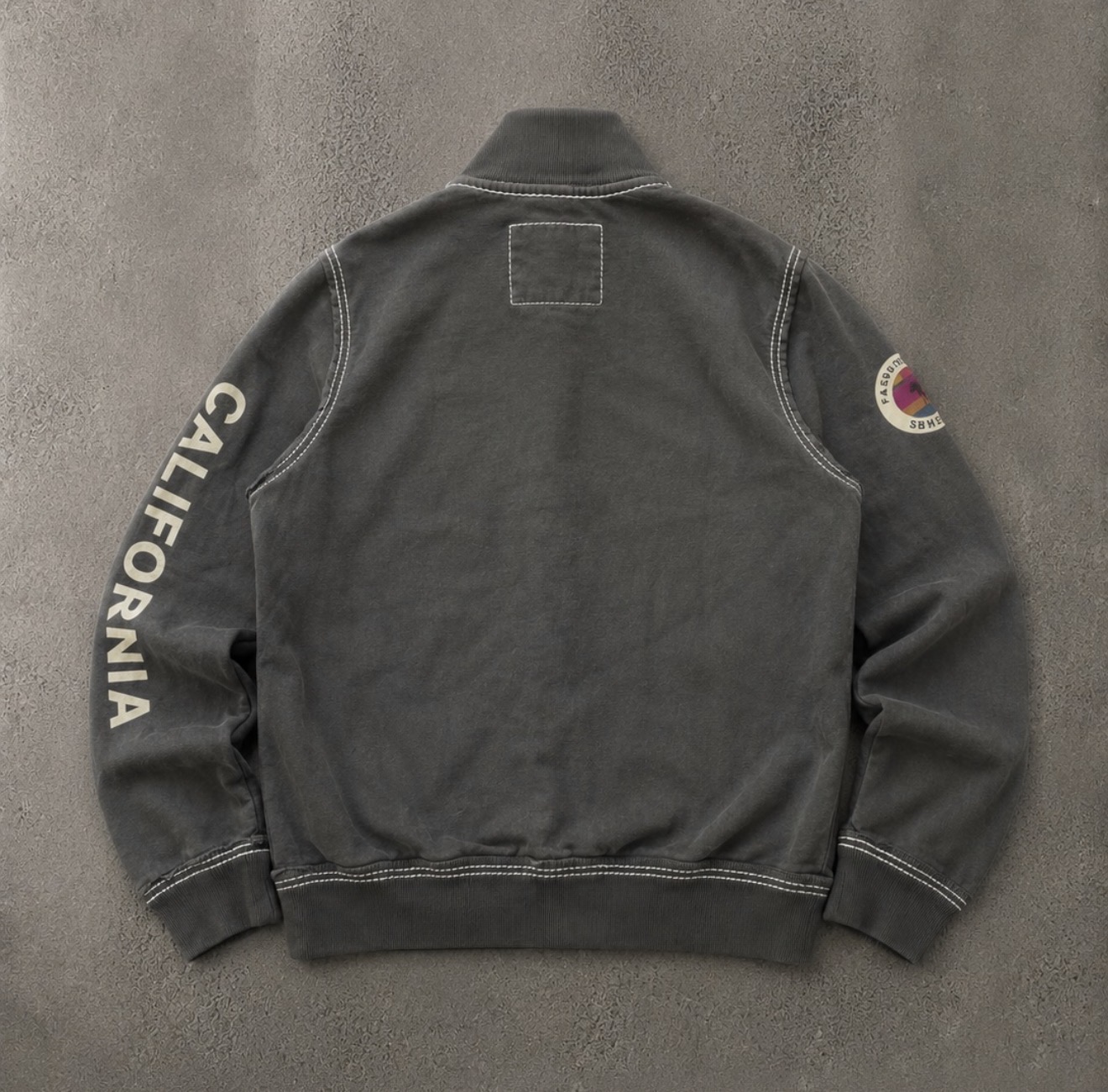 TRUE RELIGION ZIP (L)