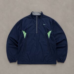 Nike vintage Jacket (L)
