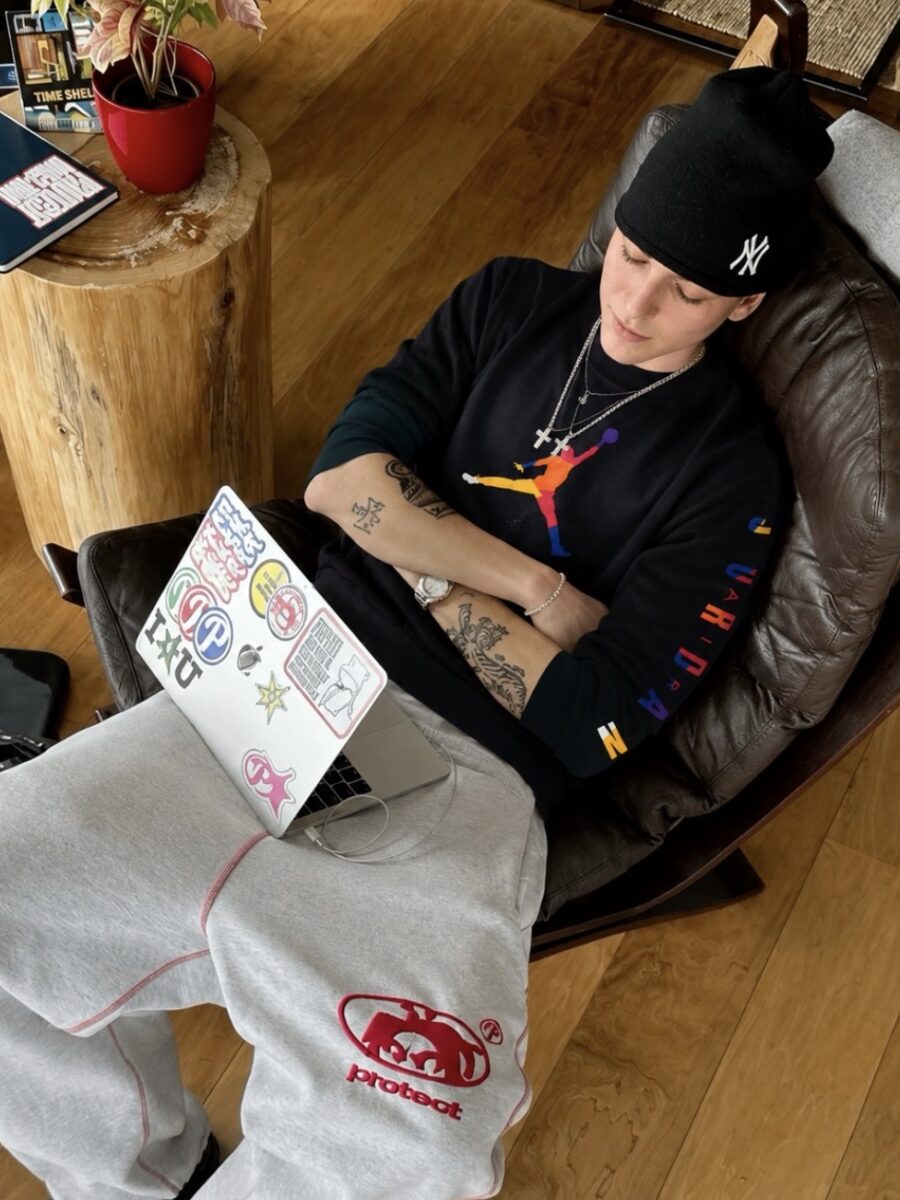 Screenshot Jordan Big Logo Crewneck (L)