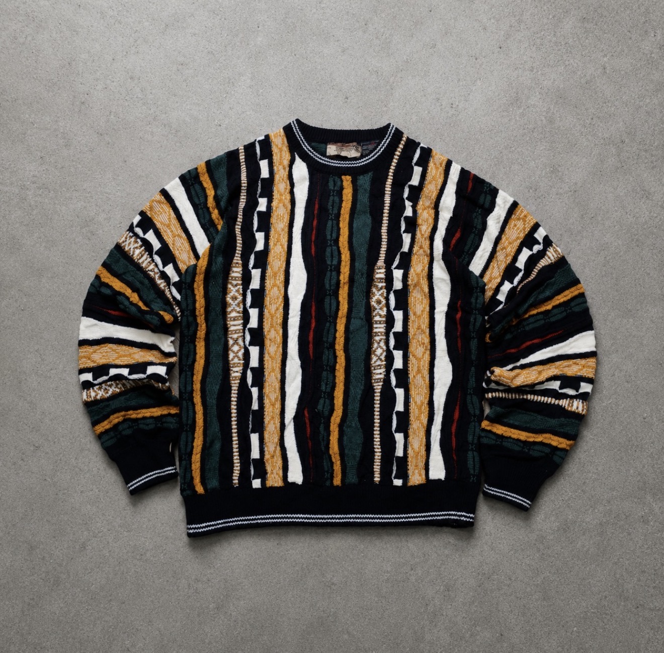 Type Coogi Sweater (L)